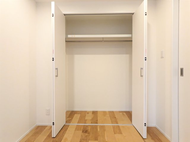 カサプレミア代田102号室 収納