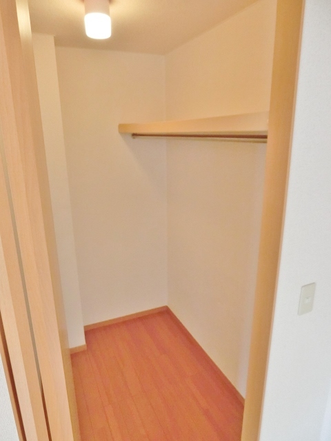 ルミエールＡ 202号室の写真です。