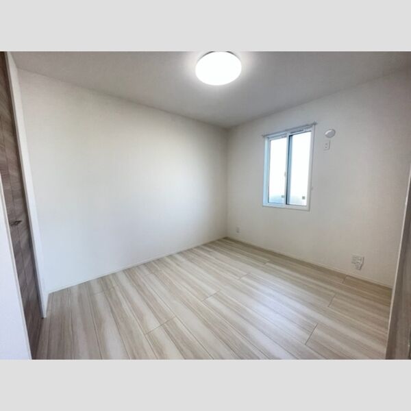 エクセレンテ301号室 洋室