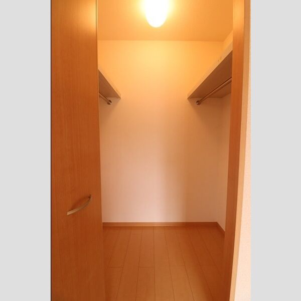 サニーハイツ ウォークインクローゼット