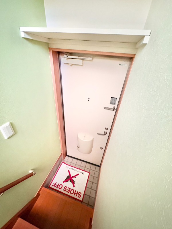 グランジェ南大沢2階 玄関