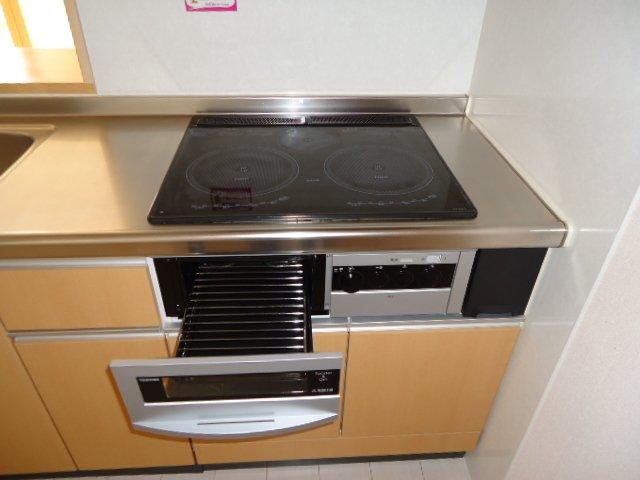 モア　グランディール・エヌ201号室 キッチン