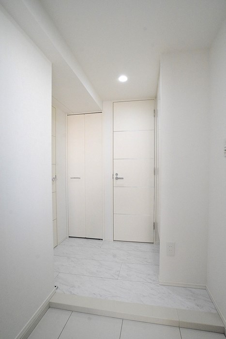 ステージグランデ向島4階 玄関