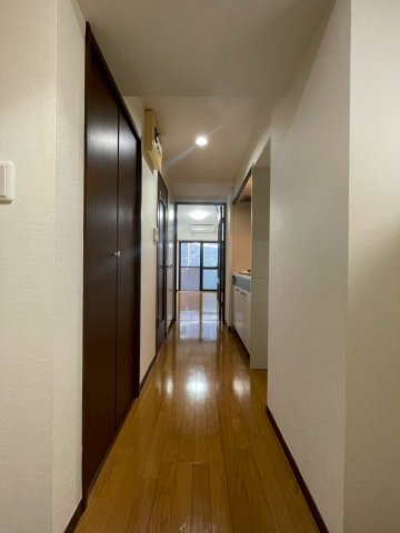 ビオスヴィラ大塚301号室 玄関