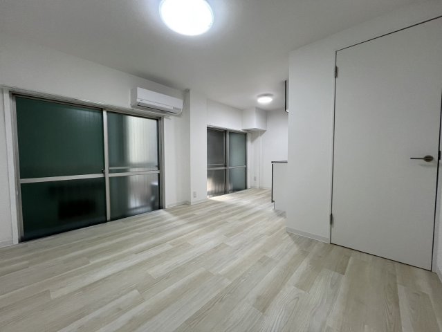 コーポ吉見202号室 リビング