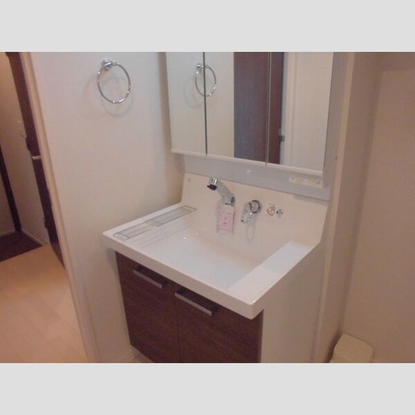 ブリスキューブ703号室 洗髪洗面化粧台