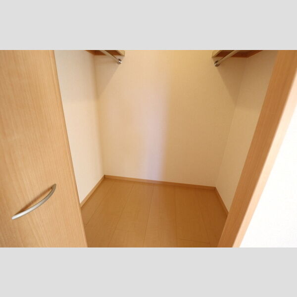 バンブーボックス101号室 クローゼット