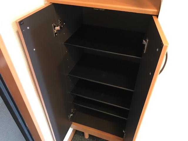 フルール・ド・スリジェ 下駄箱