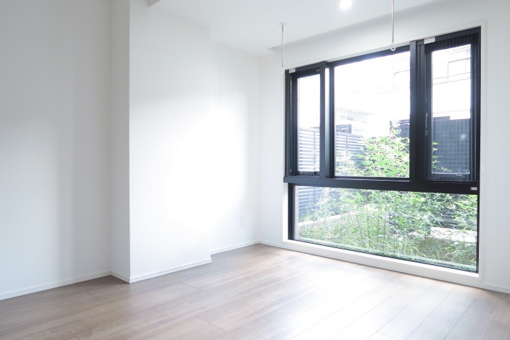 ロイジェント志村坂上1階 内観