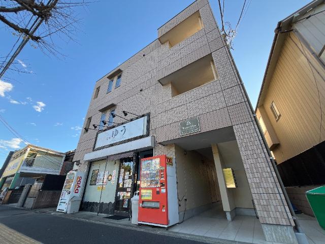 ティアラ・ビバ 外観写真（昼）