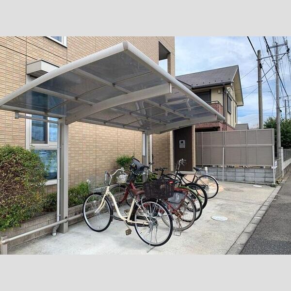 グランソーレⅡ 駐輪場