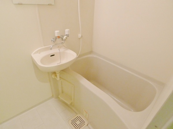 STROM　WESTEN401号室 お風呂