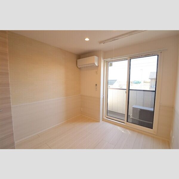 D-KISARIA　WⅠ201号室 洋室