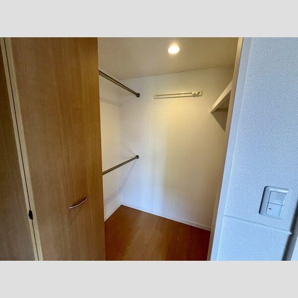 LUMIERE703号室 ウォークインクローゼット