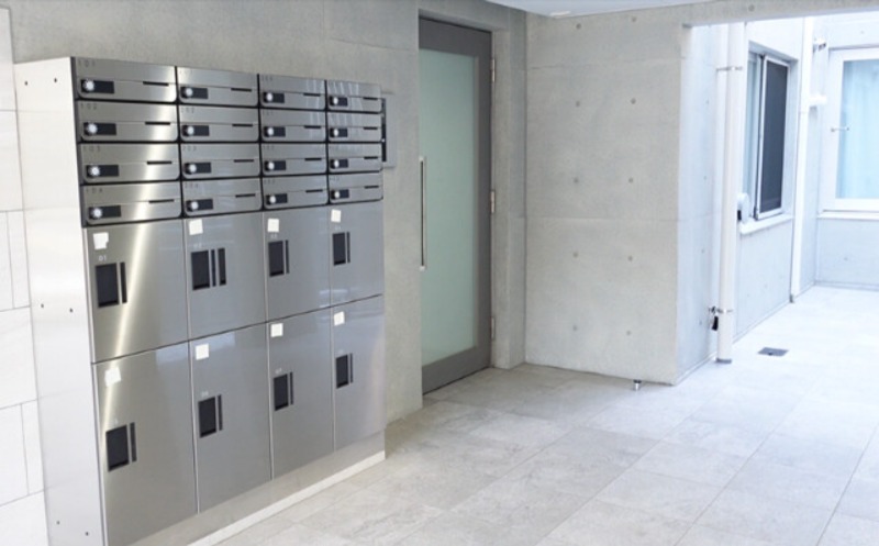 CREAL三軒茶屋4階 エントランス