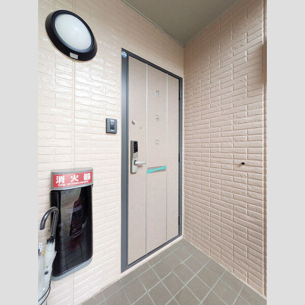 サニーサイドⅡ 玄関