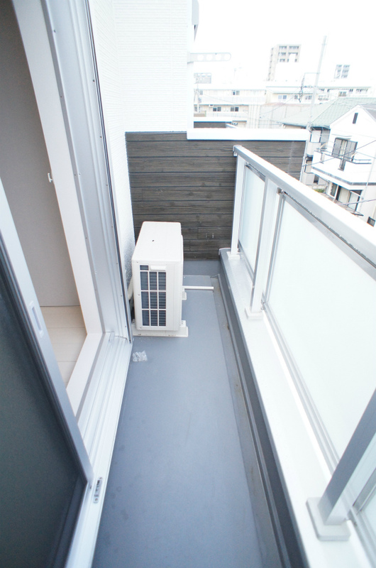 リブリ・Tバレル バルコニー