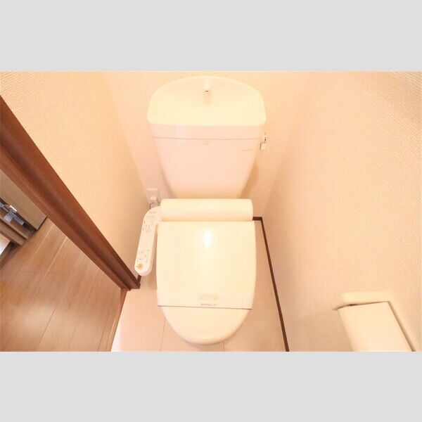 ハックベリーハウス 温水洗浄暖房便座