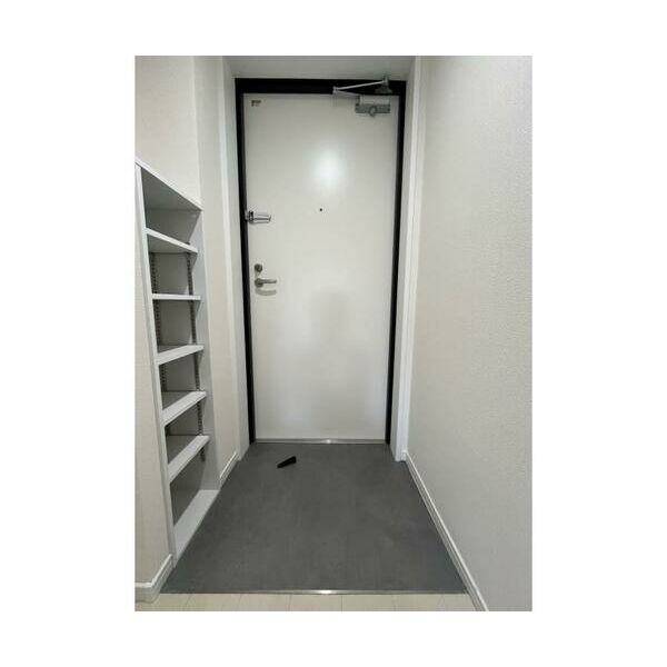 VISTA　MINAMIASAGAYA 玄関