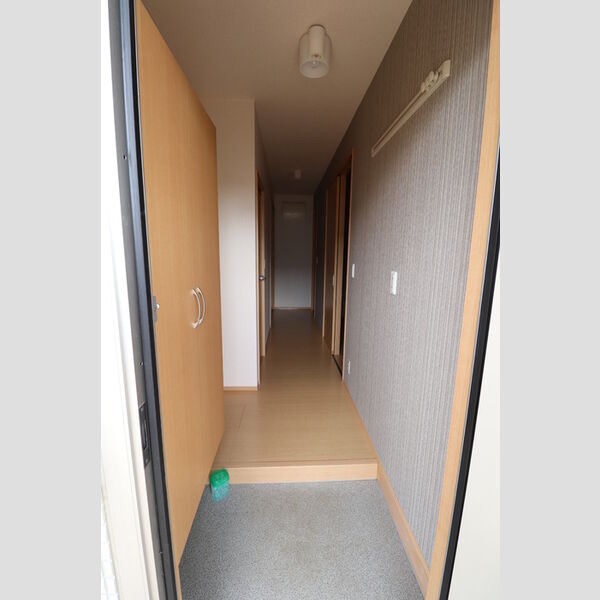 サンボナール　B105号室 玄関