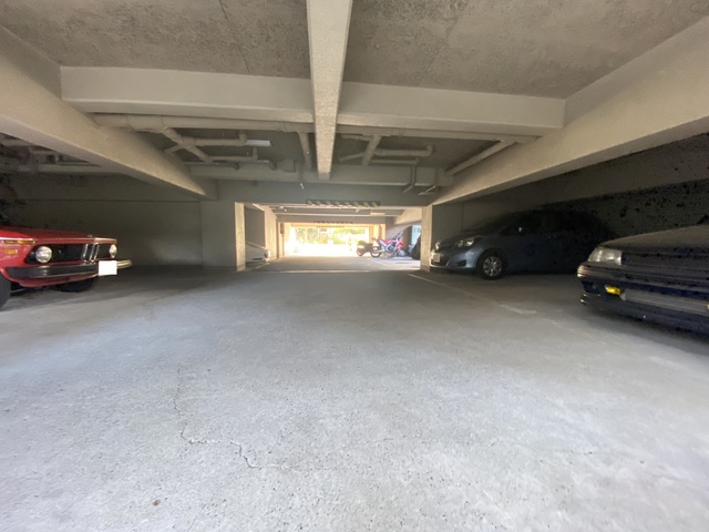 グランジュール南常盤台 駐車場