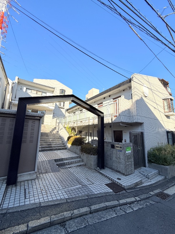 コスタ岸根公園Ⅱ2階 外観