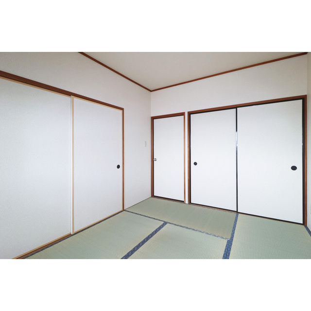 ラークハイツ座間4階 内観