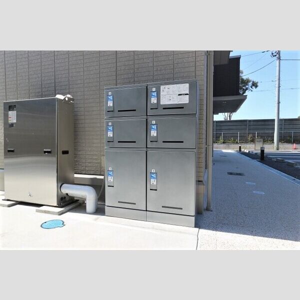 クラレット　A棟 宅配ボックス