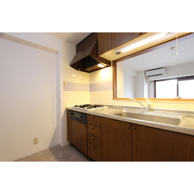 セジュール妻田105号室 内観