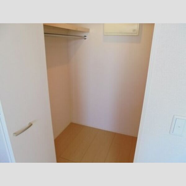 La　Mer　KANEDA201号室 ウォークインクローゼット