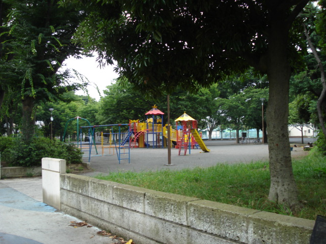 プランドールⅡ 公園まで232ｍ