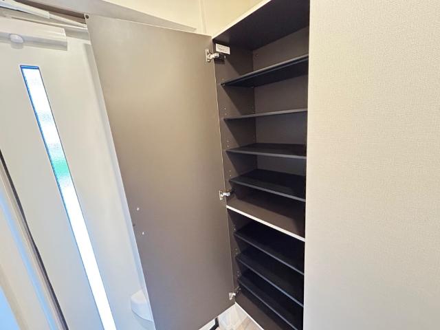 シャディナス シューズクローゼット