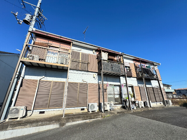 カギ中ハイツA 外観！