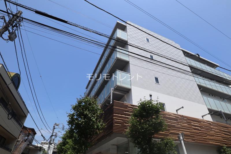 カスタリア中目黒3階 外観