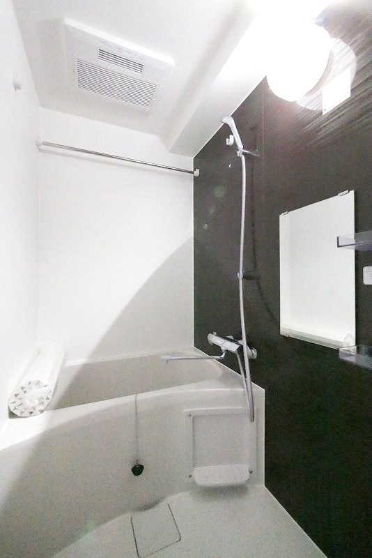 ペアパレス六町2号館6階 同建物別部屋の参考画像