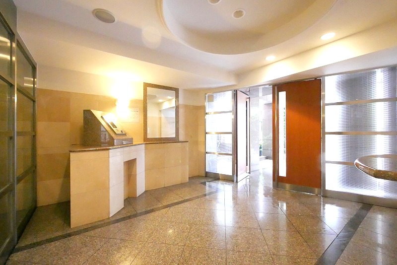 アクロス新宿10階 外観