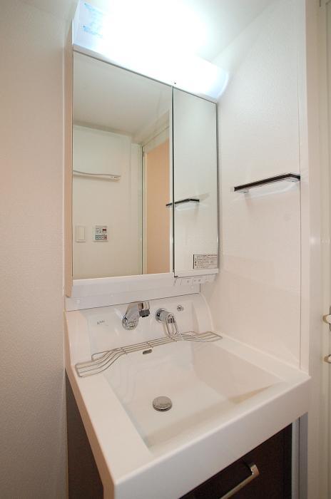 ステージファースト世田谷若林 ※カラータイプ異なります。