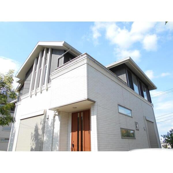 川崎市麻生区はるひ野1丁目貸家 外観