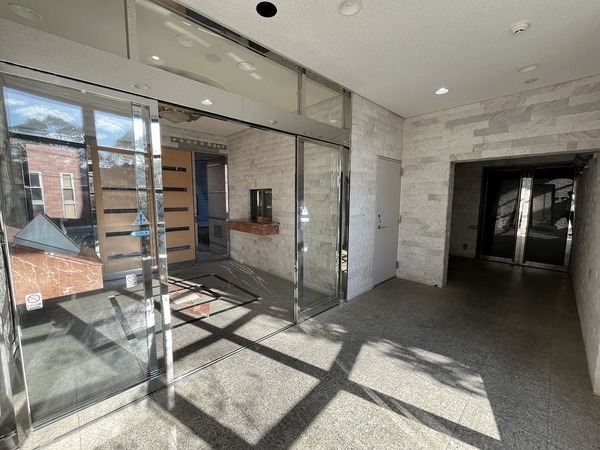 ザ・ロイヤルⅠ1303号室 エントランス