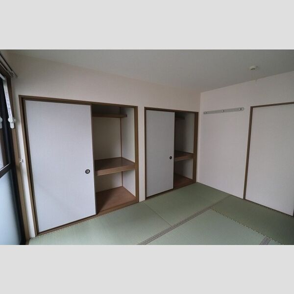 エクセルこだま101号室 和室6帖