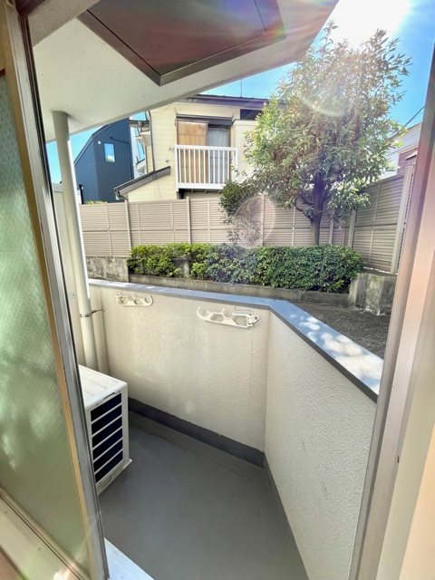 メゾンエクレーレ江古田1階 バルコニー