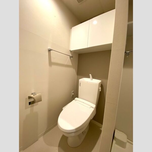 Hill Flat Osaki111号室 洗浄便座付きのトイレ