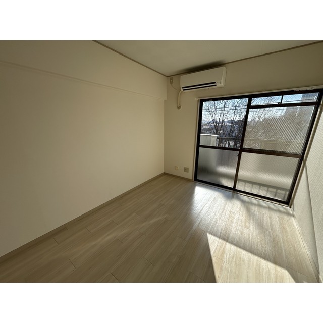 リュミエ川口　旧グリーンヒルハイツ リビング