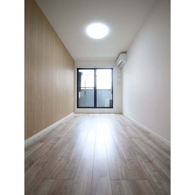 エクセラン旭町 洋室約6.4帖