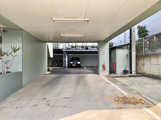 パレスグリーンヒル0505号室 駐車場