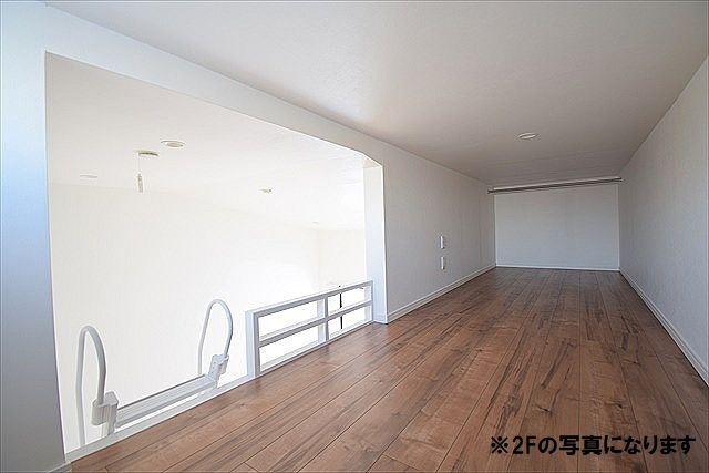 アレーゼ大和 リビング