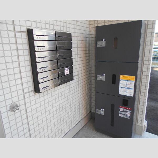 Le blanc Ⅱ 宅配ボックス集合ポスト