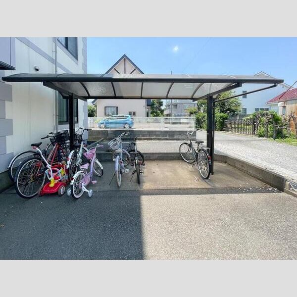 ボナール105号室 駐輪場