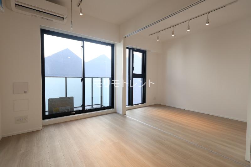 イプセ代々木レジデンス4階 室内写真