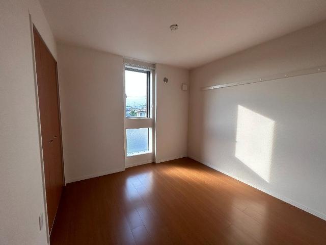 メゾン　グレイス 洋室